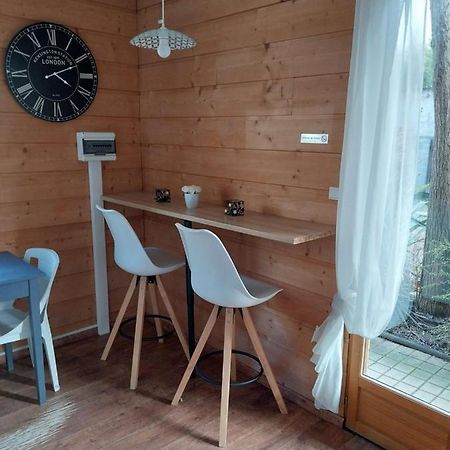Le Petit Chalet Шанас Екстериор снимка