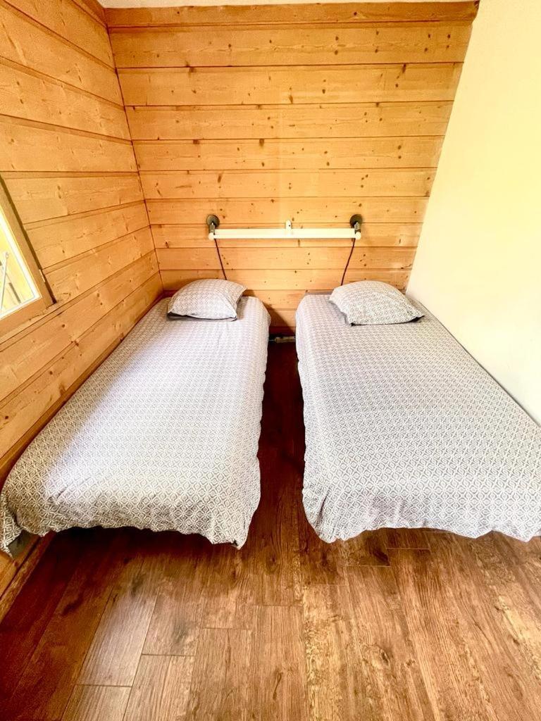Le Petit Chalet Шанас Екстериор снимка